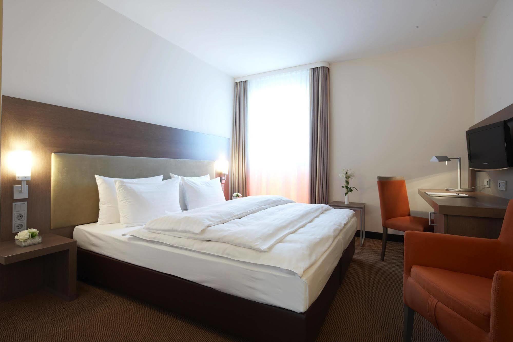 Intercityhotel Berlin Airport Area North Schoenefeld