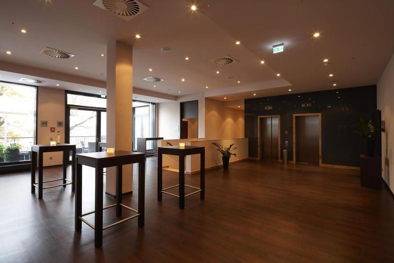 Intercityhotel Berlin Brandenburg Airport
